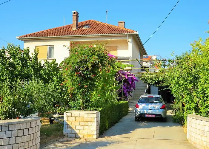 Sunny Side Apartament